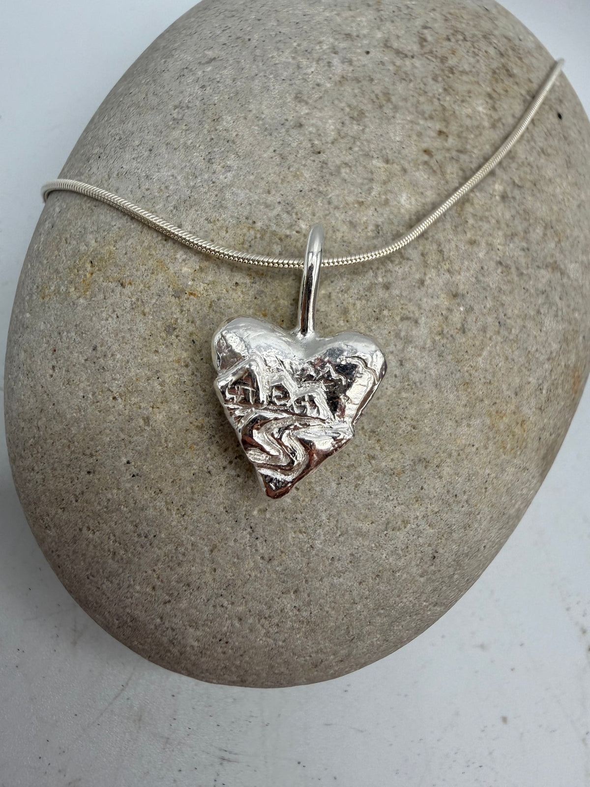 Sterling Silver Three Cliffs Bay heart pendant